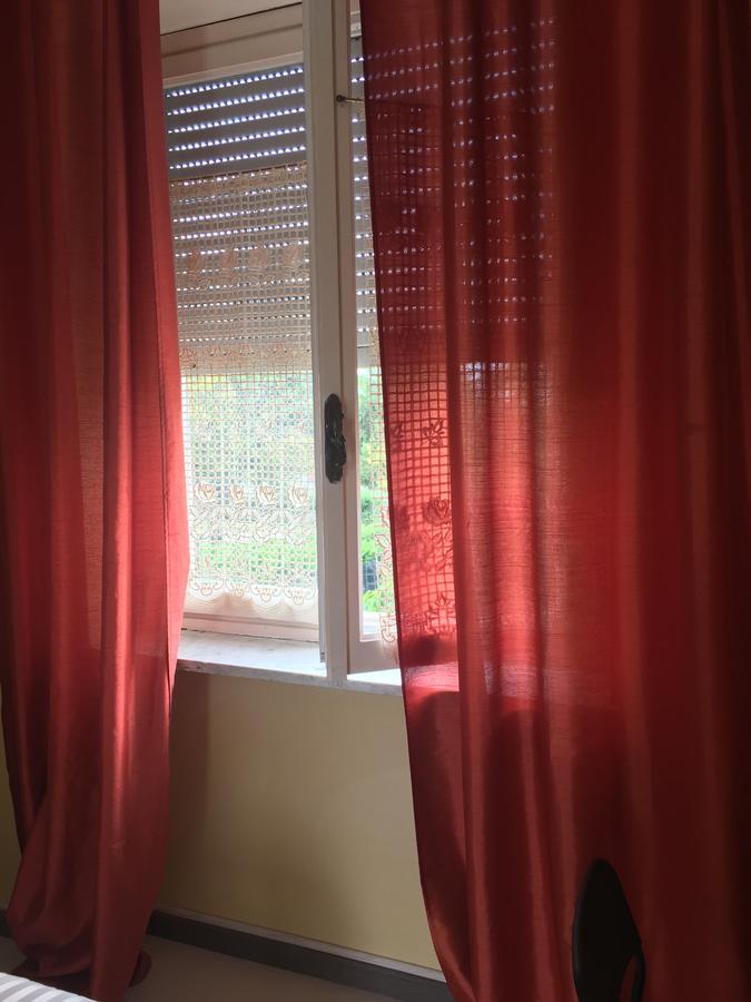Poirino B & B La Guesthouse المظهر الخارجي الصورة