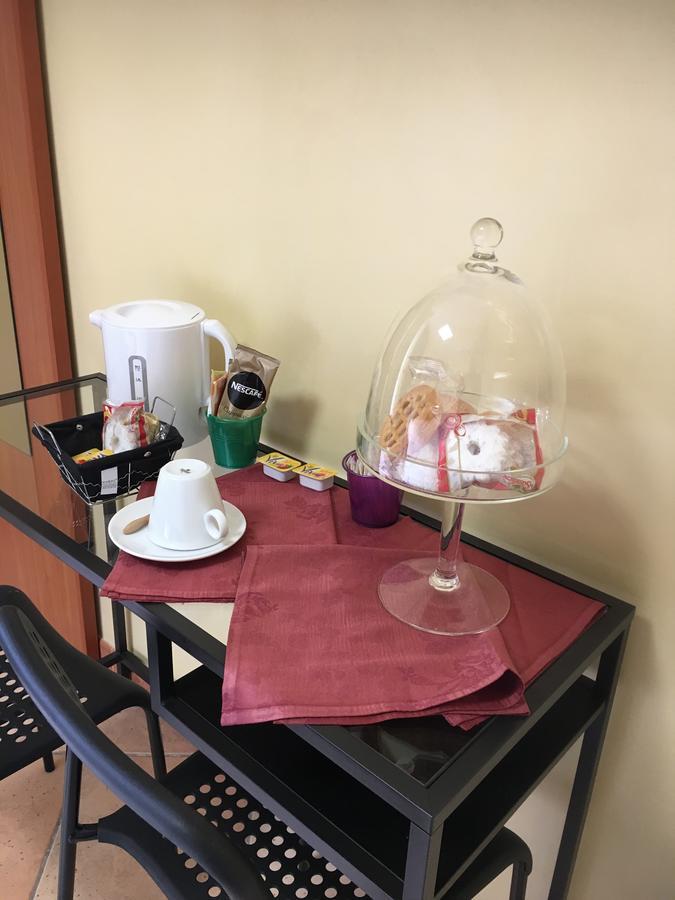 Poirino B & B La Guesthouse المظهر الخارجي الصورة