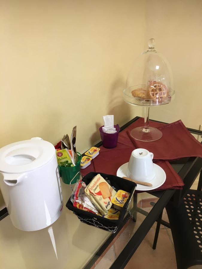 Poirino B & B La Guesthouse المظهر الخارجي الصورة